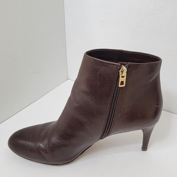 Coach Hickory Ankle Booties in Saddle size 9.5 Brown Heeled Boots Leather Stud - Picture 8 of 14